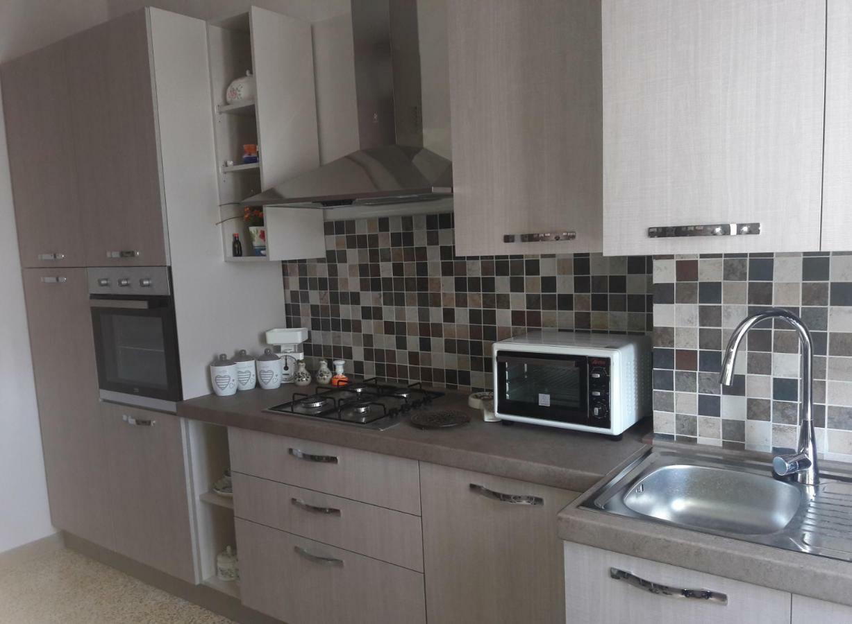 La Casa Di Giulia Apartment Caserta Luaran gambar